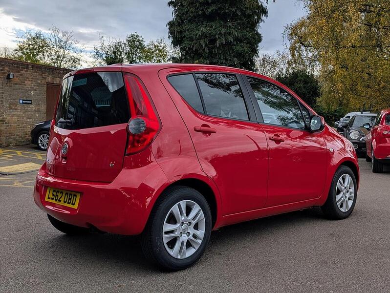 Vauxhall 1.2 VVT ecoFLEX SE MPV 5dr Petrol Manual Euro 5 (94 ps)