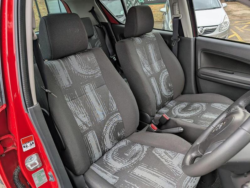 Vauxhall 1.2 VVT ecoFLEX SE MPV 5dr Petrol Manual Euro 5 (94 ps)