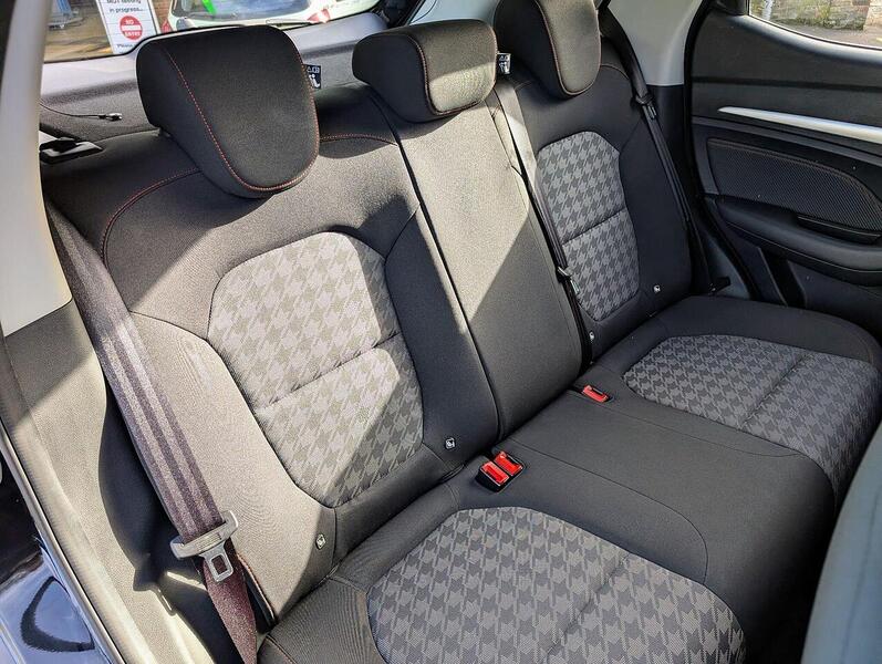 MG 1.5 VTi-TECH Excite SUV 5dr Petrol Manual Euro 6 (s/s) (106 ps)