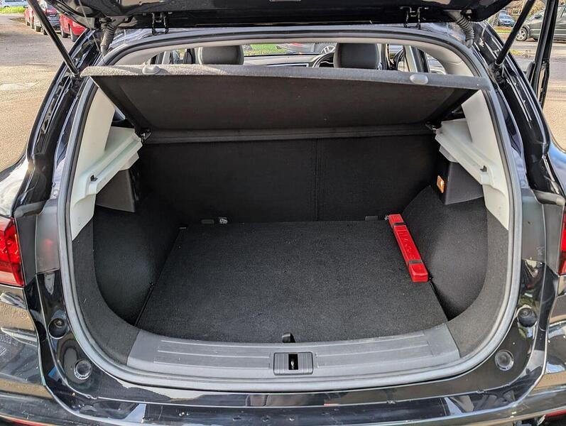 MG 1.5 VTi-TECH Excite SUV 5dr Petrol Manual Euro 6 (s/s) (106 ps)