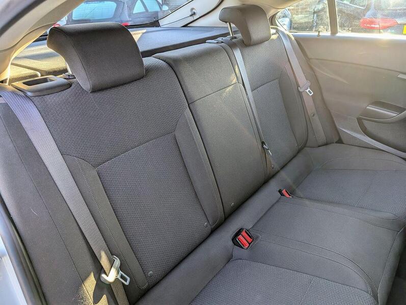 Vauxhall 2.0 CDTi ecoFLEX Design Nav Hatchback 5dr Diesel Manual Euro 5 (s/s) (140 ps)