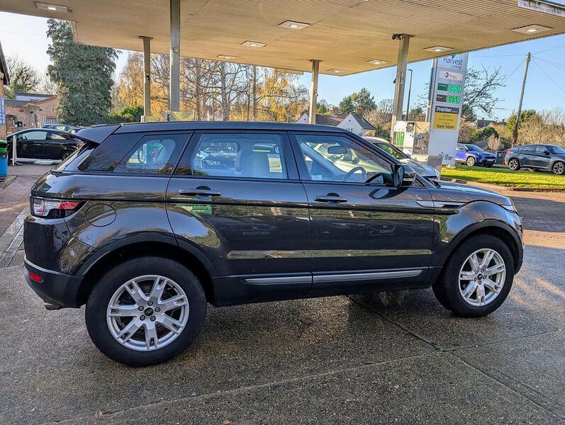 Land Rover 2.2 SD4 Pure SUV 5dr Diesel Auto 4WD Euro 5 (190 ps)