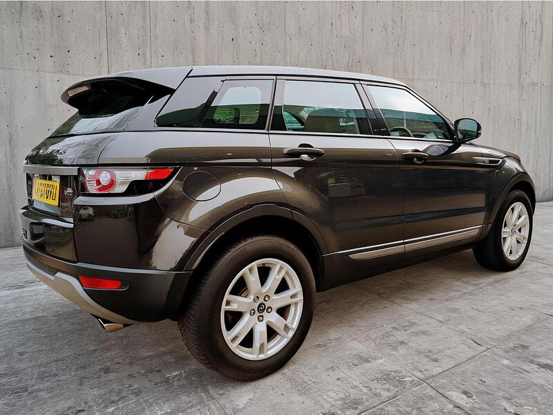 Land Rover 2.2 SD4 Pure SUV 5dr Diesel Auto 4WD Euro 5 (190 ps)