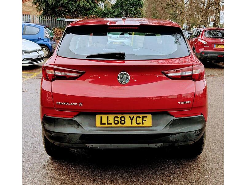 Vauxhall 1.2 Turbo GPF SE SUV 5dr Petrol Manual Euro 6 (s/s) (130 ps)