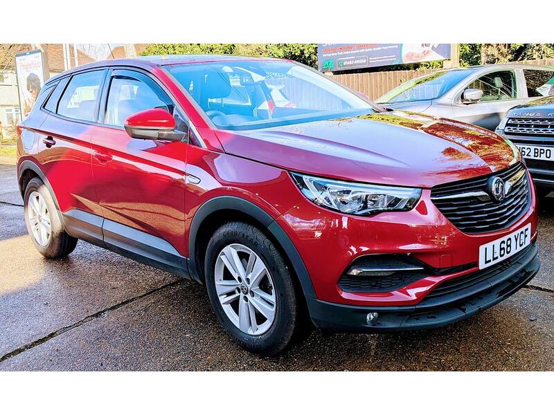 Vauxhall 1.2 Turbo GPF SE SUV 5dr Petrol Manual Euro 6 (s/s) (130 ps)