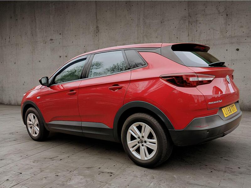 Vauxhall 1.2 Turbo GPF SE SUV 5dr Petrol Manual Euro 6 (s/s) (130 ps)