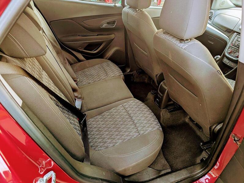 Vauxhall 1.6 Tech Line SUV 5dr Petrol Manual 2WD Euro 5 (s/s) (115 ps)