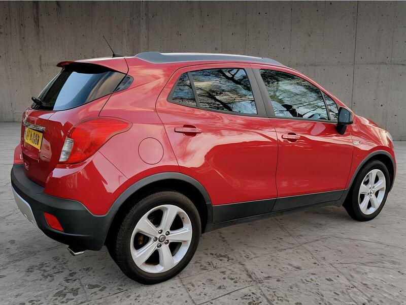 Vauxhall 1.6 Tech Line SUV 5dr Petrol Manual 2WD Euro 5 (s/s) (115 ps)