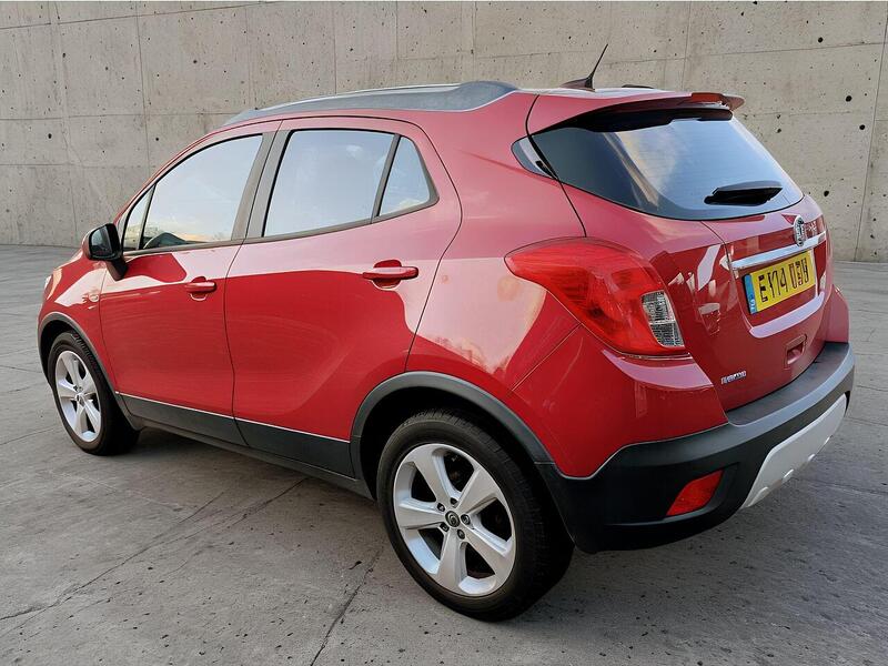 Vauxhall 1.6 Tech Line SUV 5dr Petrol Manual 2WD Euro 5 (s/s) (115 ps)