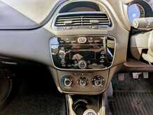 Fiat Punto 1.2 Pop + Hatchback 5dr Petrol Euro 6 (69 bhp) 