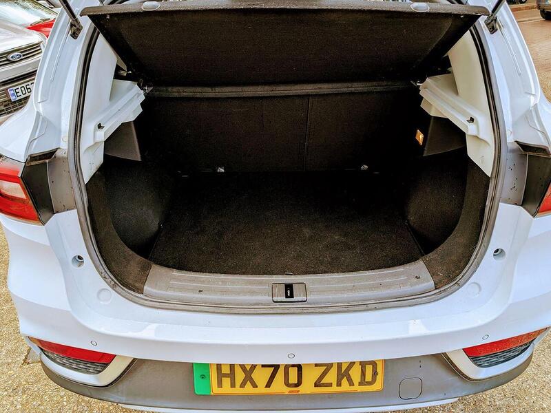 MG 44.5kWh Exclusive SUV 5dr Electric Auto (143 ps)