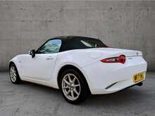 Mazda MX-5 1.5 SKYACTIV-G SE Convertible 2dr Petrol Manual Euro 6 (131 ps) 