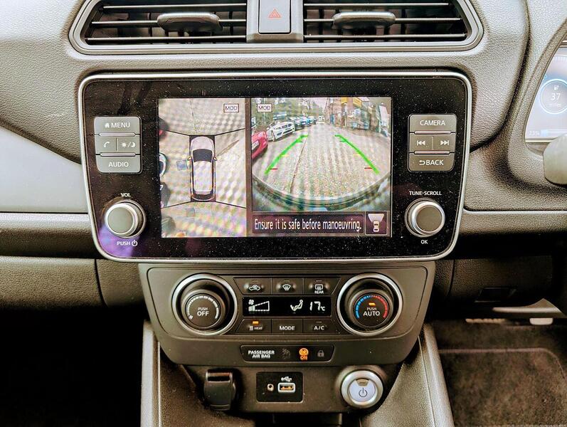 Nissan 39kWh Acenta Hatchback 5dr Electric Auto (150 ps)