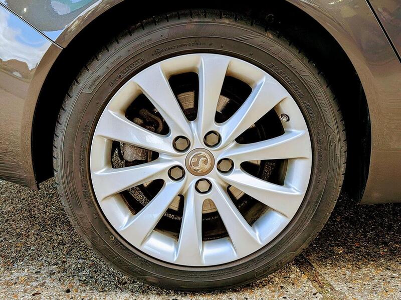 Vauxhall 2.0 CDTi Elite Nav Sports Tourer 5dr Diesel Auto Euro 5 (163 ps)