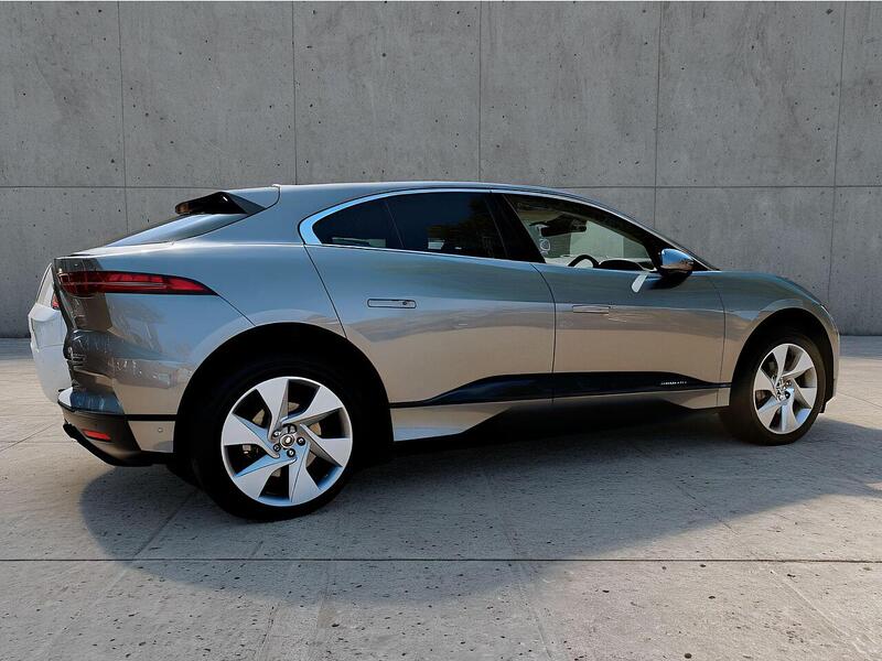 Jaguar 400 90kWh SE SUV 5dr Electric Auto 4WD (400 ps)