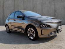 Hyundai KONA 39kWh Premium SUV 5dr Electric Auto (10.5kW Charger) (136 ps) 