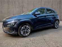 Hyundai KONA 39kWh Premium SUV 5dr Electric Auto (10.5kW Charger) (136 ps) 