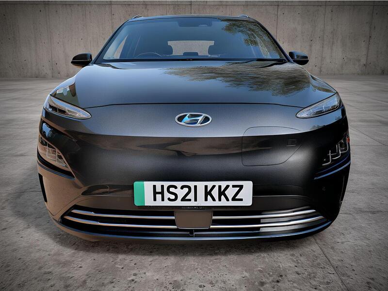 Hyundai 39kWh Premium SUV 5dr Electric Auto (10.5kW Charger) (136 ps)