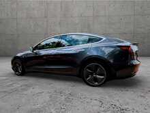 Tesla Model 3 Standard Range Plus Saloon 4dr Electric Auto RWD (241 bhp) 
