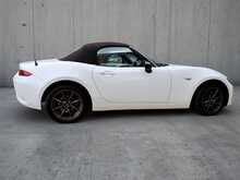 Mazda MX-5 1.5 SKYACTIV-G Sport Nav Convertible 2dr Petrol Manual Euro 6 (131 ps) 