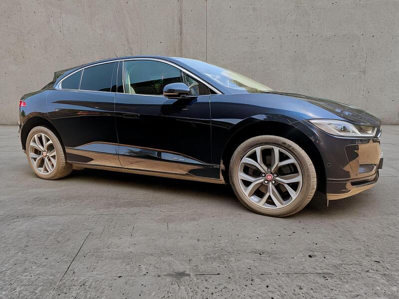 Jaguar 400 90kWh HSE SUV 5dr Electric Auto 4WD (400 ps)