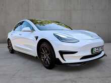 Tesla Model 3 Standard Range Plus Saloon 4dr Electric Auto RWD (241 bhp) 