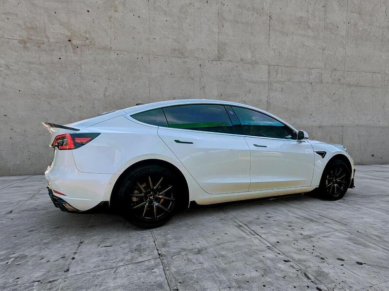 Tesla Standard Range Plus Saloon 4dr Electric Auto RWD (241 bhp)