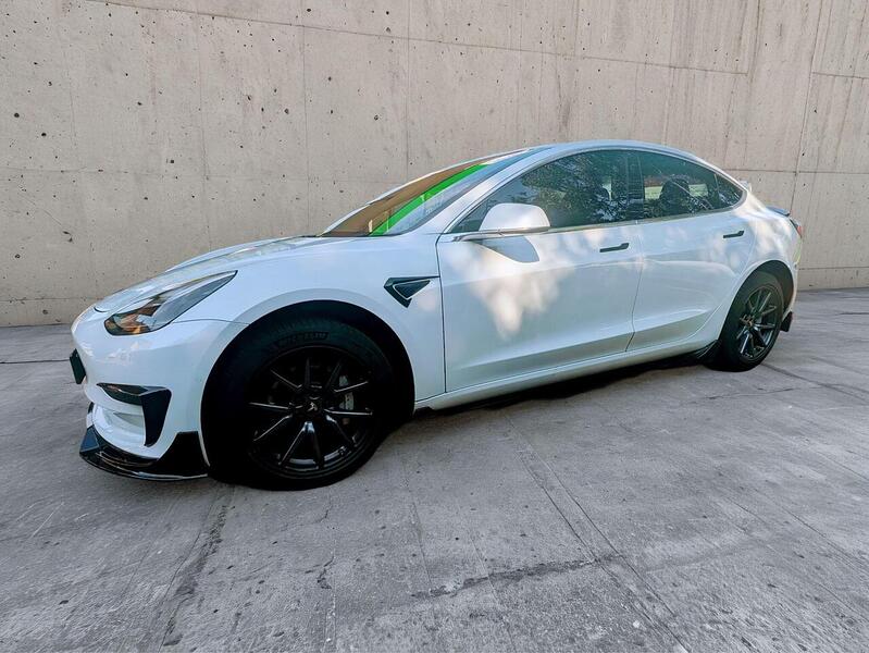 Tesla Standard Range Plus Saloon 4dr Electric Auto RWD (241 bhp)
