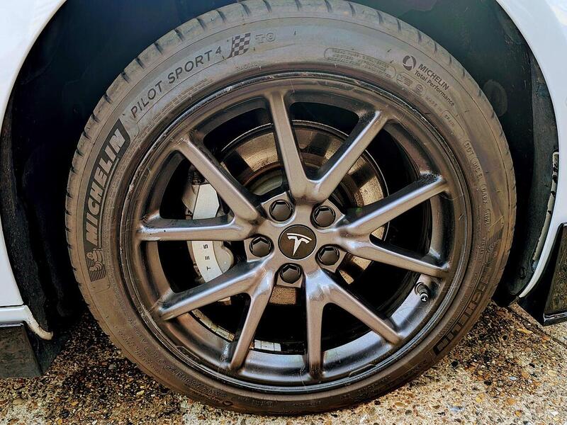 Tesla Standard Range Plus Saloon 4dr Electric Auto RWD (241 bhp)