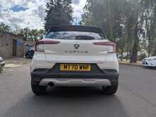 Renault Captur 1.3 TCe Iconic SUV 5dr Petrol Manual Euro 6 (s/s) (130 ps) 