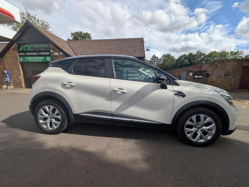 Renault 1.3 TCe Iconic SUV 5dr Petrol Manual Euro 6 (s/s) (130 ps)