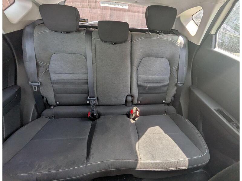 Renault 1.3 TCe Iconic SUV 5dr Petrol Manual Euro 6 (s/s) (130 ps)
