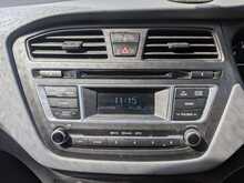 Hyundai i20 1.2 SE Hatchback 5dr Petrol Manual Euro 6 (84 ps) 