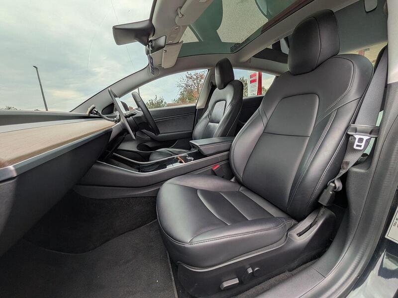 Tesla (Dual Motor) Performance Saloon 4dr Electric Auto 4WDE (Performance Upgrade) (449 bhp)