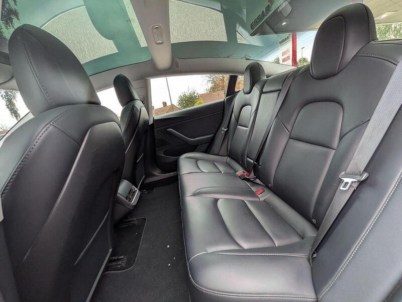 Tesla (Dual Motor) Performance Saloon 4dr Electric Auto 4WDE (Performance Upgrade) (449 bhp)