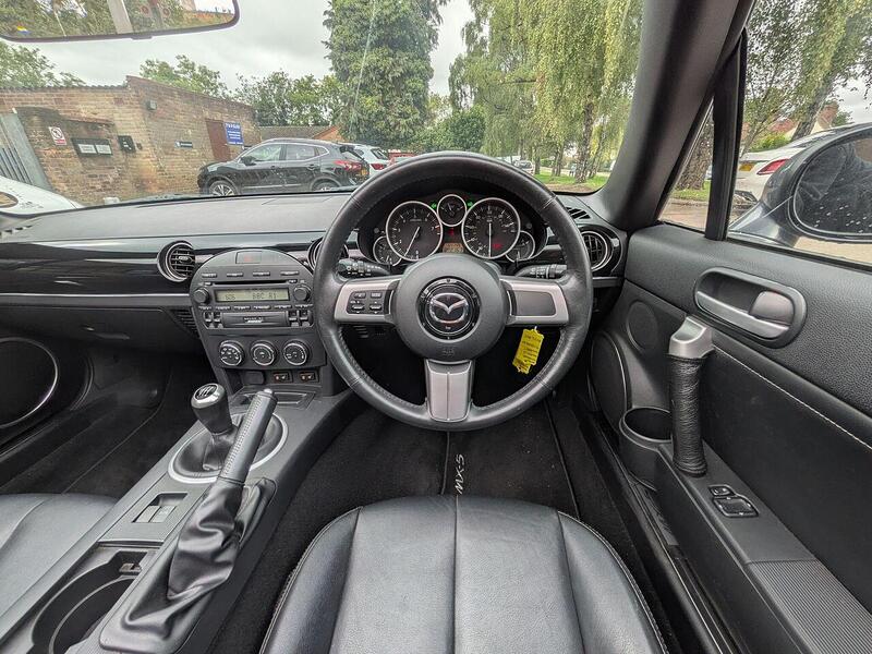 Mazda 2.0i Sport Convertible 2dr Petrol Manual Euro 4 (160 ps)