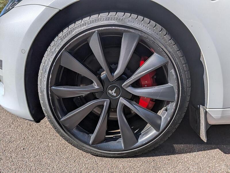 Tesla (Dual Motor) Performance Saloon 4dr Electric Auto 4WDE (Performance Upgrade) (449 bhp)
