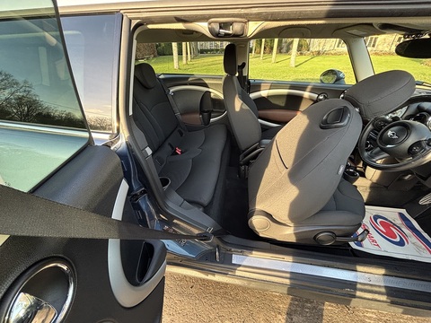 Mini Clubman Cooper S 1.6 5dr Estate Automatic Petrol