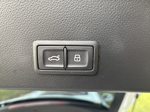 3.0 TFSI Estate 5dr Petrol Automatic quattro (225 g/km, 286 bhp)