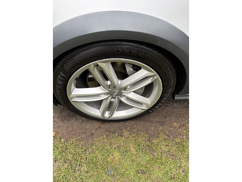 3.0 TFSI Estate 5dr Petrol Automatic quattro (225 g/km, 286 bhp)