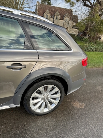 Allroad Tfsi Quattro 2.0 5dr Estate Automatic Petrol