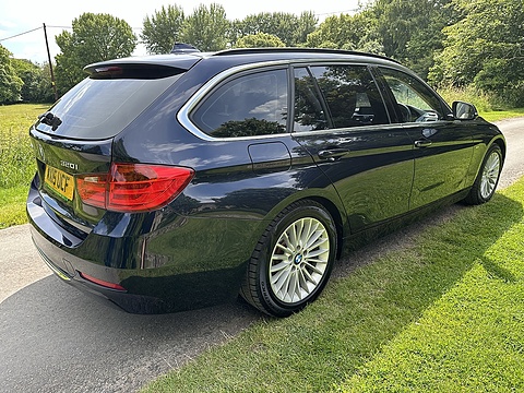320I Luxury Touring 2.0 5dr Estate Automatic Petrol