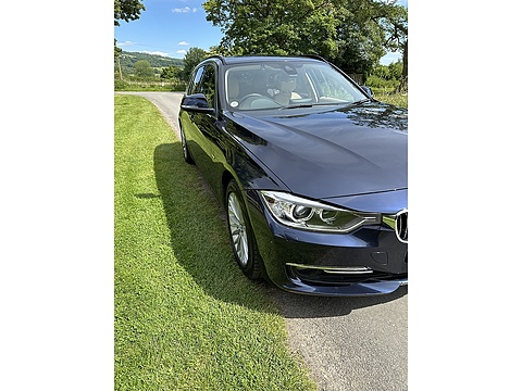 320I Luxury Touring 2.0 5dr Estate Automatic Petrol