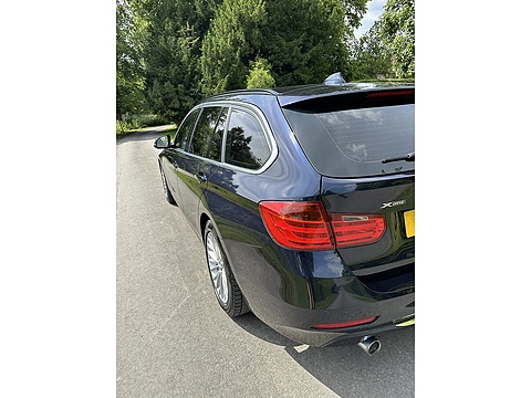 320I Luxury Touring 2.0 5dr Estate Automatic Petrol