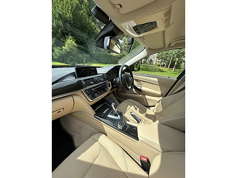 320I Luxury Touring 2.0 5dr Estate Automatic Petrol