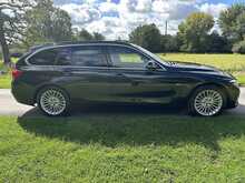 BMW 3 Series 320I Luxury Touring Automatic