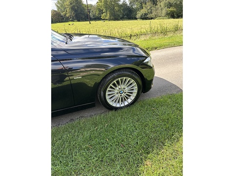 320I Luxury Touring 2.0 5dr Estate Automatic Petrol