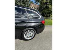 BMW 3 Series 320I Luxury Touring Automatic