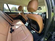 BMW 3 Series 320I Luxury Touring Automatic