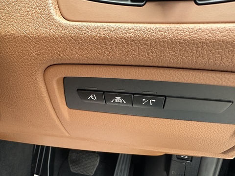 320I Luxury Touring 2.0 5dr Estate Automatic Petrol